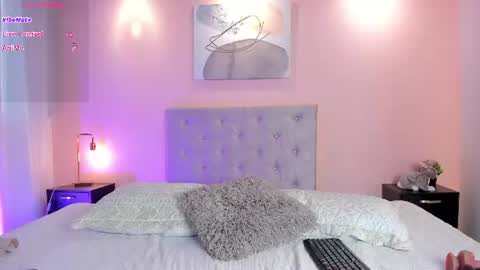 BRIANA online show from July 7, 7:07 pm