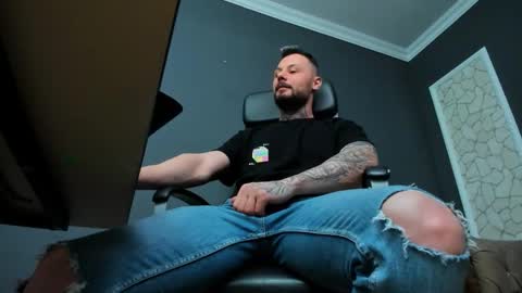 Brian online show from March 21, 6:07 am