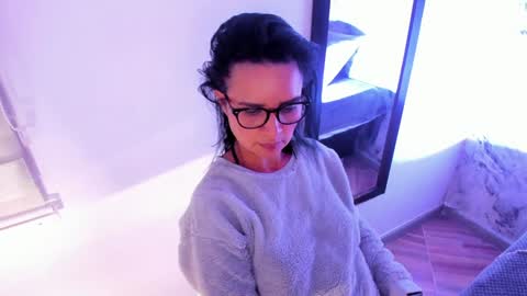 Brianna garnerr online show from December 22, 5:56 am