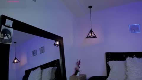 Brianna  online show from November 29, 11:57 am