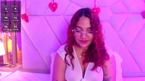 Snapshot of briannalux chatting on February 20, 9:04 pm briannalux online show from February 20, 9:04 pm