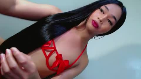 Snapshot of briannasexyslutt_ chatting on June 8, 1:28 am briannasexyslutt_ online show from June 8, 1:28 am