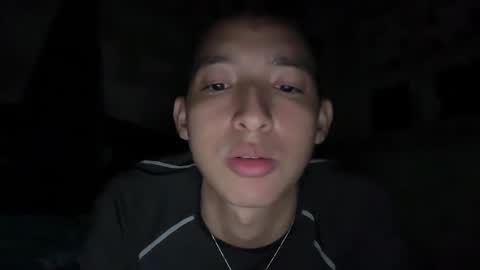 Snapshot of briannx_ chatting on October 13, 4:12 am briannx_ online show from October 13, 4:12 am