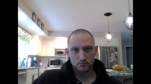 Snapshot of briantibs20 chatting on February 5, 8:46 pm briantibs20 online show from February 5, 8:46 pm