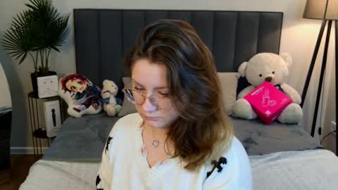 briarwynn online show from February 18, 10:39 pm