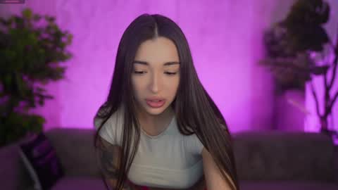 Diamonds Girls online show from April 12, 7:57 am