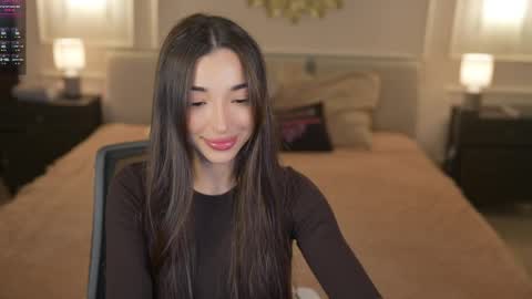 Diamonds Girls online show from June 2, 7:43 am