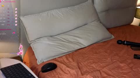 Amina Adelina online show from October 20, 12:22 am