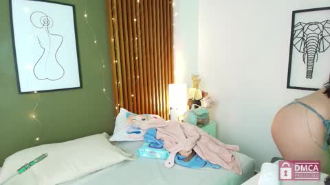 Snapshot of brigiitte_rohan chatting on October 8, 3:59 am Brigiitte online show from October 8, 3:59 am