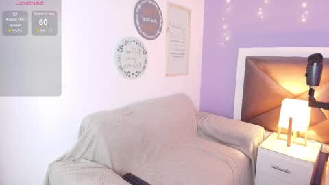 Snapshot of brigiitte_rohan chatting on November 29, 3:53 am Brigiitte online show from November 29, 3:53 am