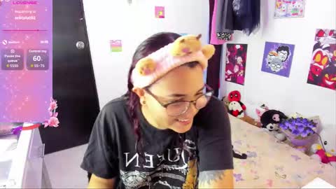 Snapshot of brilliant_hunter666 chatting on February 23, 11:40 am brilliant_hunter666 online show from February 23, 11:40 am