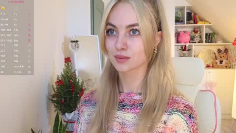 Snapshot of brilliantvictoria chatting on December 29, 11:50 am Vi. online show from December 29, 11:50 am