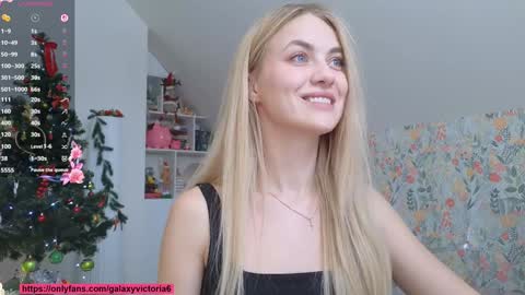 Snapshot of brilliantvictoria chatting on January 11, 12:10 pm Vi. online show from January 11, 12:10 pm