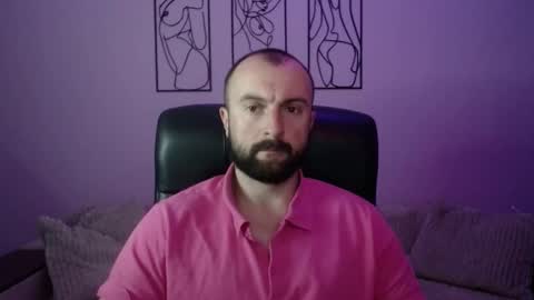 brindlefly69 online show from June 2, 10:28 am