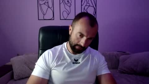 Snapshot of brindlefly69 chatting on July 4, 10:43 am brindlefly69 online show from July 4, 10:43 am