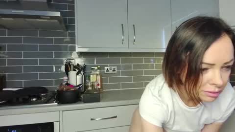 brinny_grace online show from February 24, 9:18 am