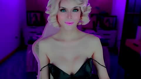 Snapshot of brionatop chatting on October 26, 12:27 am brionatop online show from October 26, 12:27 am