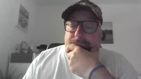 Brisco schner Schwanz online show from November 26, 10:27 am