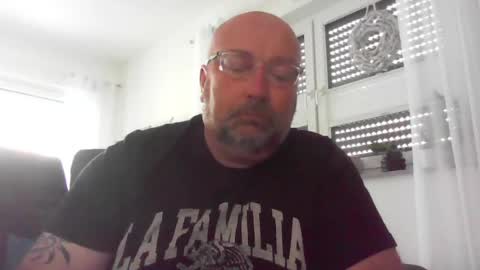 Brisco schner Schwanz online show from August 4, 5:10 am