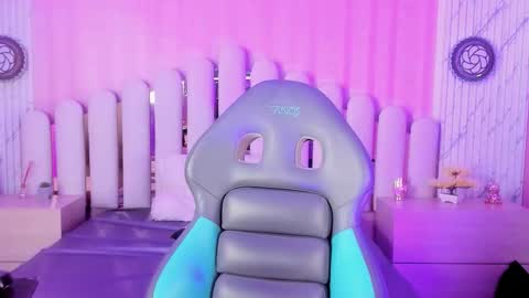 brithani online show from October 8, 6:27 pm