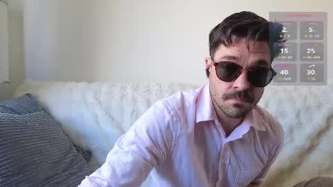 Snapshot of britishpoet chatting on June 21, 11:24 am Callum online show from June 21, 11:24 am