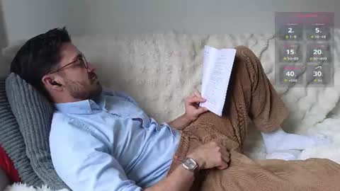 Snapshot of britishpoet chatting on July 5, 3:52 pm Callum online show from July 5, 3:52 pm