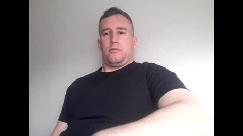 Snapshot of britishricky chatting on March 1, 12:45 am BritishRicky online show from March 1, 12:45 am