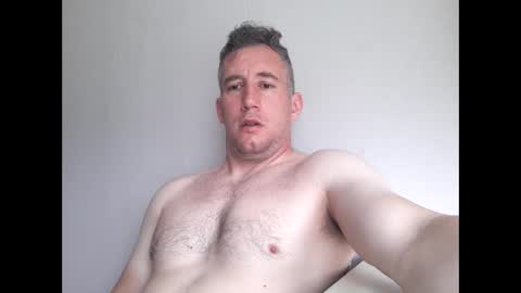 Snapshot of britishricky chatting on June 5, 1:01 am BritishRicky online show from June 5, 1:01 am