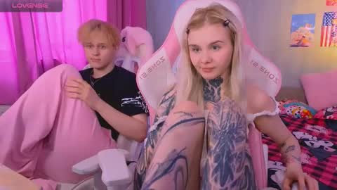 Britney online show from February 28, 7:42 am