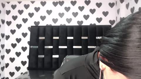Snapshot of britney_sub chatting on January 11, 4:03 pm Britney online show from January 11, 4:03 pm