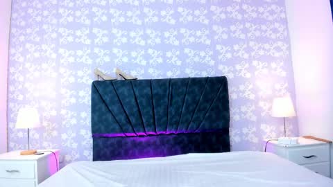 BritneySweet  online show from February 22, 4:13 am