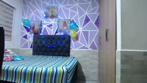 brittany_and_wizkhal online show from September 28, 10:26 pm