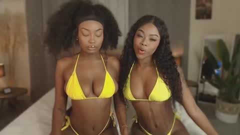 Snapshot of brittanygray69 chatting on November 29, 9:18 pm Btittany online show from November 29, 9:18 pm