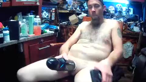 Snapshot of britzchris chatting on June 28, 10:38 pm britzchris online show from June 28, 10:38 pm