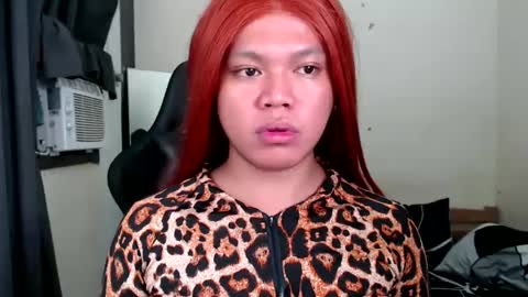 ELLAH online show from December 15, 8:30 am