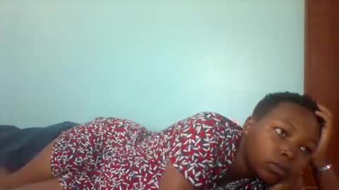 Snapshot of brizziy chatting on February 20, 5:37 am brizziy online show from February 20, 5:37 am