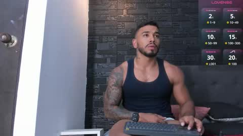 brock_hurn online show from November 16, 9:09 pm