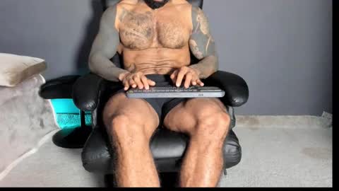 brockhurn_ online show from October 14, 10:43 pm