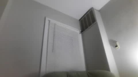 brodyb545755 online show from June 11, 1:38 am