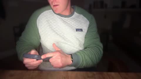 Snapshot of brokewill chatting on March 15, 3:45 am brokewill online show from March 15, 3:45 am