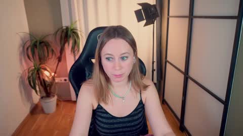 Brooke online show from January 18, 3:31 am