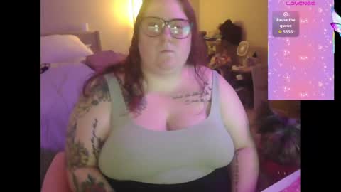 Snapshot of brookenicole3 chatting on November 12, 12:05 pm Madam Brooke online show from November 12, 12:05 pm