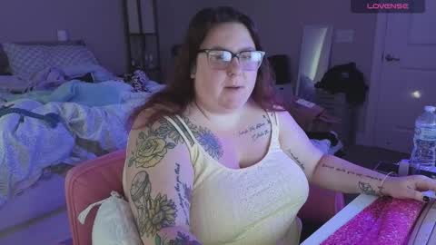 Snapshot of brookenicole3 chatting on November 28, 1:03 pm Madam Brooke online show from November 28, 1:03 pm