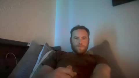 Snapshot of brooklynbanger chatting on February 26, 5:28 am brooklynbanger online show from February 26, 5:28 am