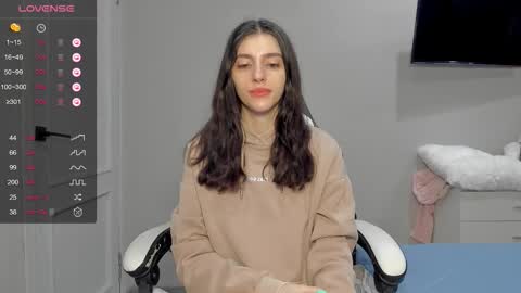 Snapshot of broosnica1 chatting on February 2, 8:35 am broosnica1 online show from February 2, 8:35 am