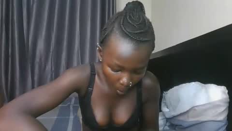 Snapshot of brown_sugar4 chatting on November 7, 9:04 pm brown_sugar4 online show from November 7, 9:04 pm