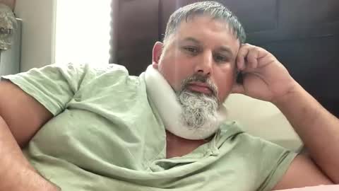 Snapshot of brownmagic48 chatting on January 12, 6:24 pm brownmagic48 online show from January 12, 6:24 pm