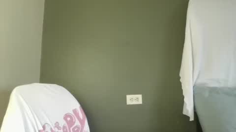 EtherealLilac online show from March 4, 4:57 pm