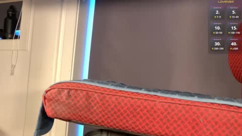 Snapshot of brsrk chatting on November 16, 1:17 pm Brsrkr online show from November 16, 1:17 pm