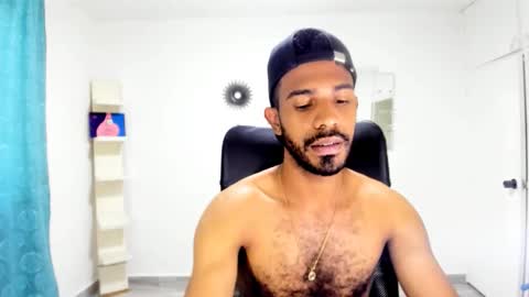 Snapshot of bruce_1111 chatting on September 26, 8:35 pm bruce_1111 online show from September 26, 8:35 pm